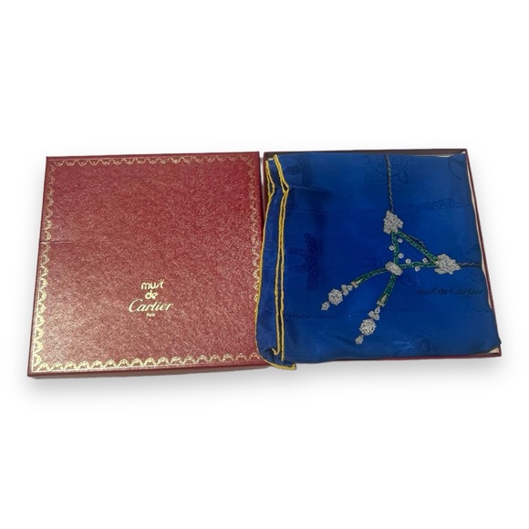 Cartier Scarf - Picture 2 of 14